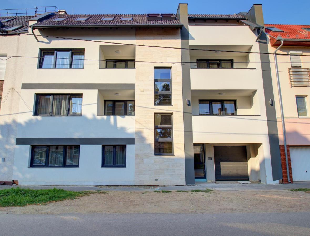 세게드 Hajnal Apartman 아파트 외부 사진