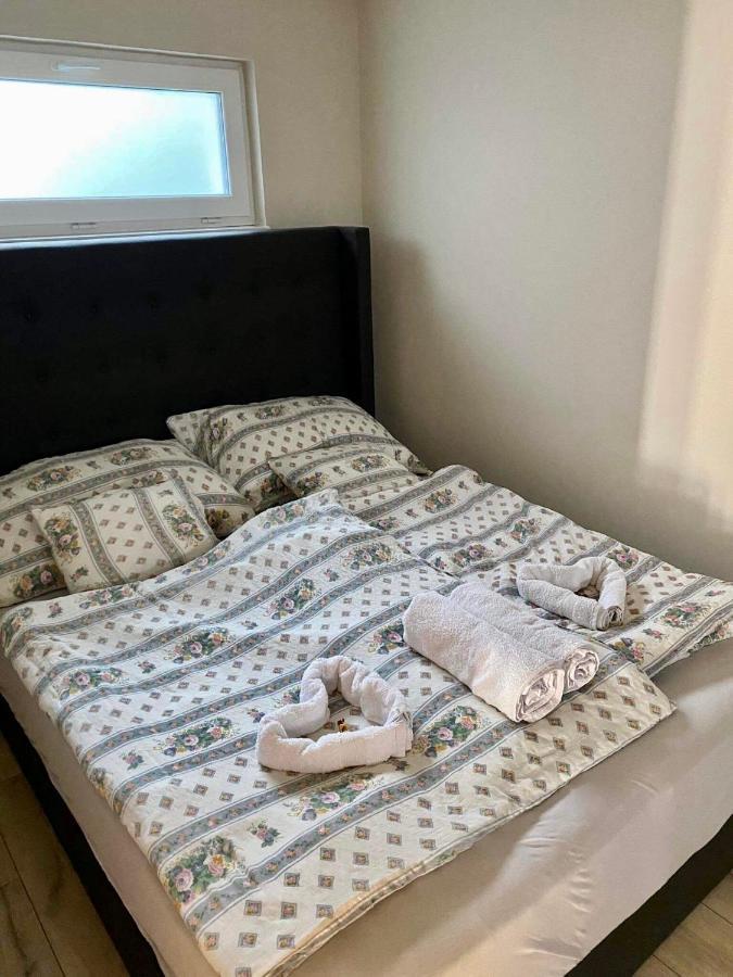 세게드 Hajnal Apartman 아파트 외부 사진
