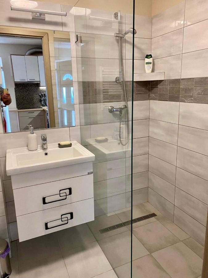 세게드 Hajnal Apartman 아파트 외부 사진